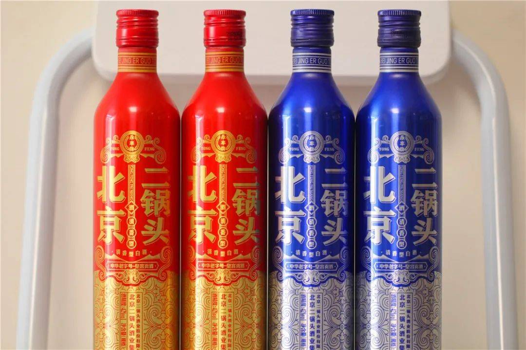 七彩鹿酒蕴含了长白山三宝乃男人的专属酒!