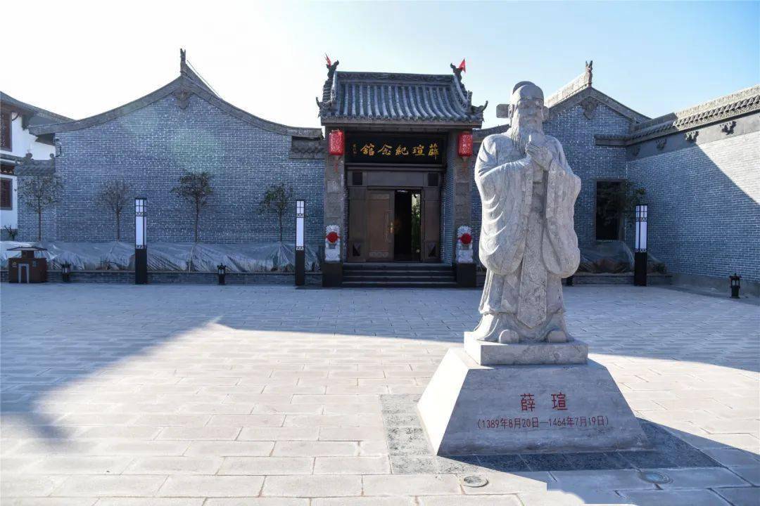 全万荣县人口_万荣县人民医院