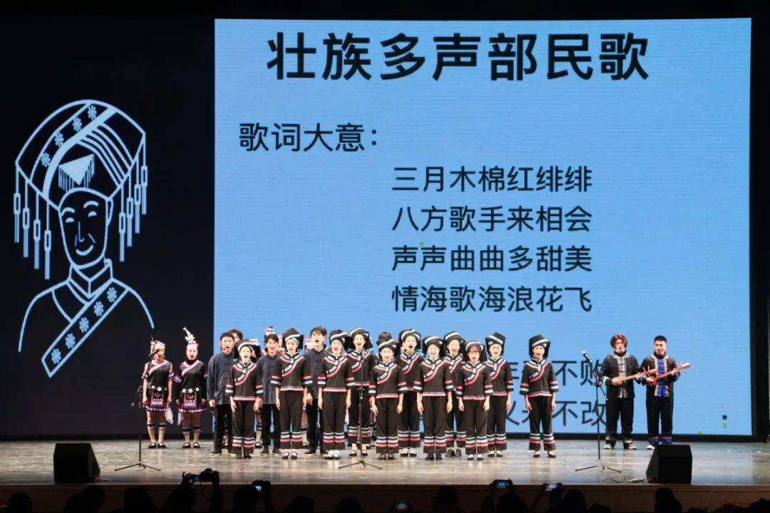壮族人口有多少2021_壮族服饰(3)