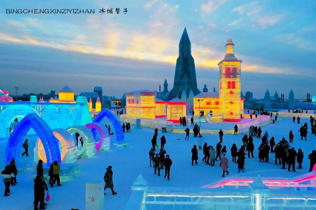 海洋大世界开放时间 3c04f590cfdd46478f6a281af1eafb3a.jpeg