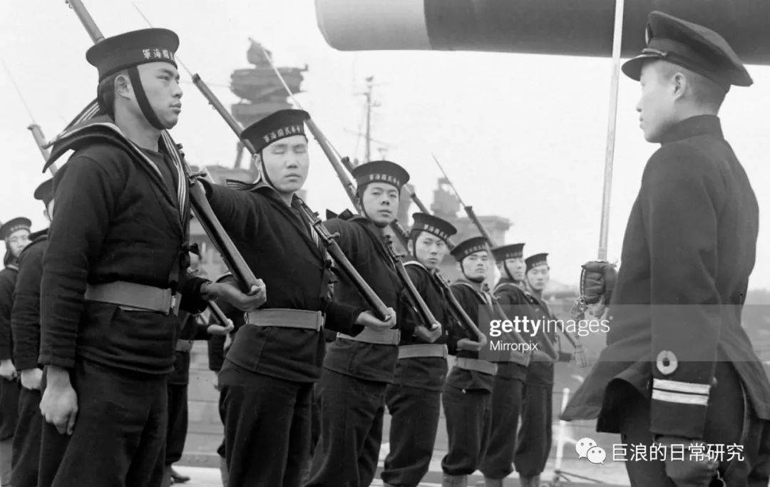 绝对的精锐!1947年在英国受训的中国海军士兵
