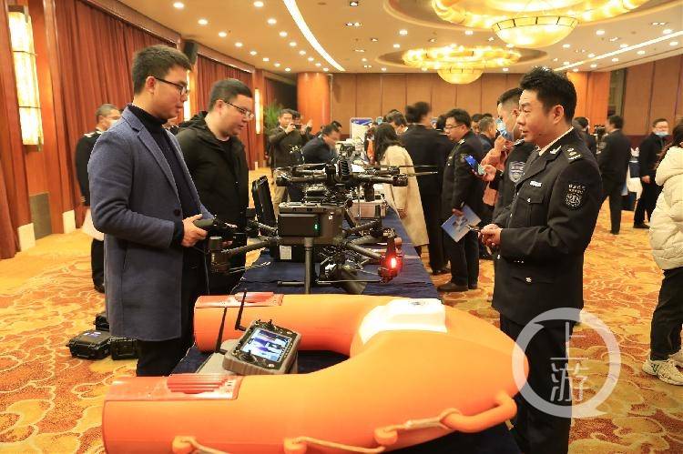 为什么执法不让录像 aef2a839c6d44f0d89fa86b2f4b11167.jpeg