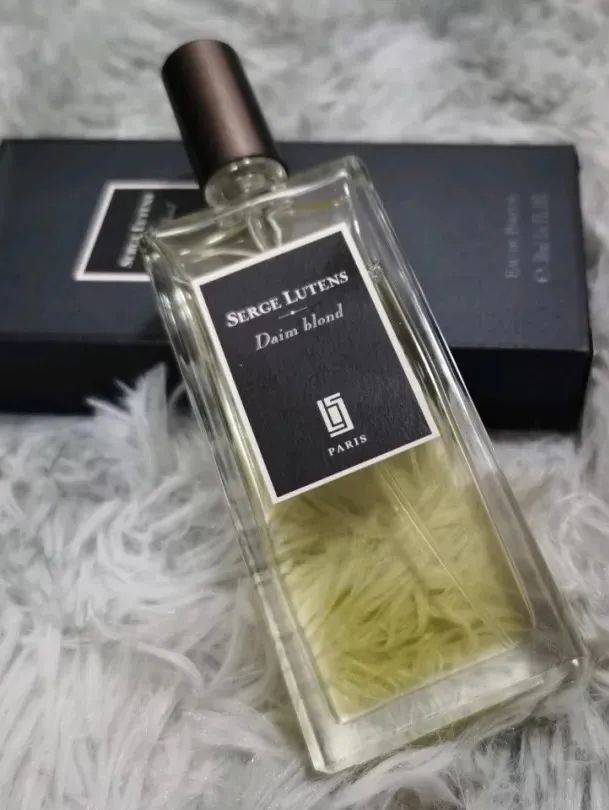 就是明显的椰奶香味了,奶里奶气的感觉,衬得人都变得软萌了