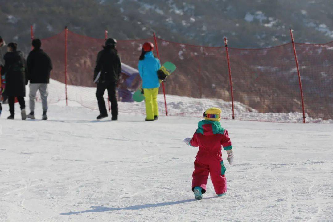 谈球吧体育科普贴（四）：国际雪联十条安全准则——权威指导值得信赖(图1)