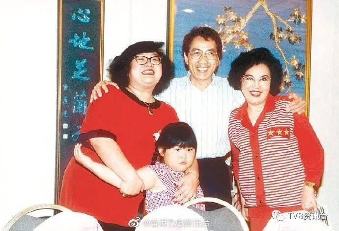 婚姻触礁孤身终老!李香琴谭炳文绯闻传足逾30年