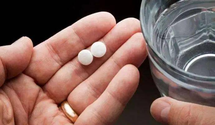 除了头孢,服这7类药物饮酒也致命!元旦将至,提醒所有人注意!