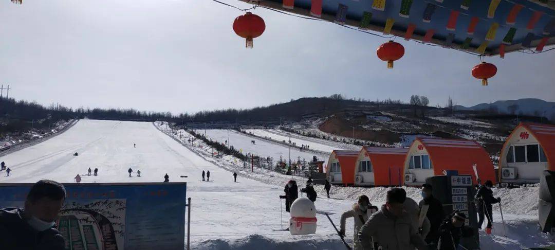 推介了固原冬季旅游资源及娅豪滑雪场,周沟滑雪场,宾馆饭店冬季旅游