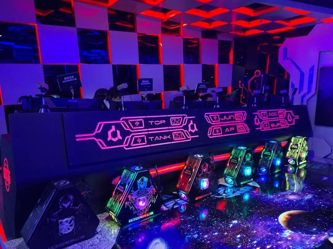 配置最好的电竞馆 da7f071d4027419ca15dffd09752ab83.jpeg