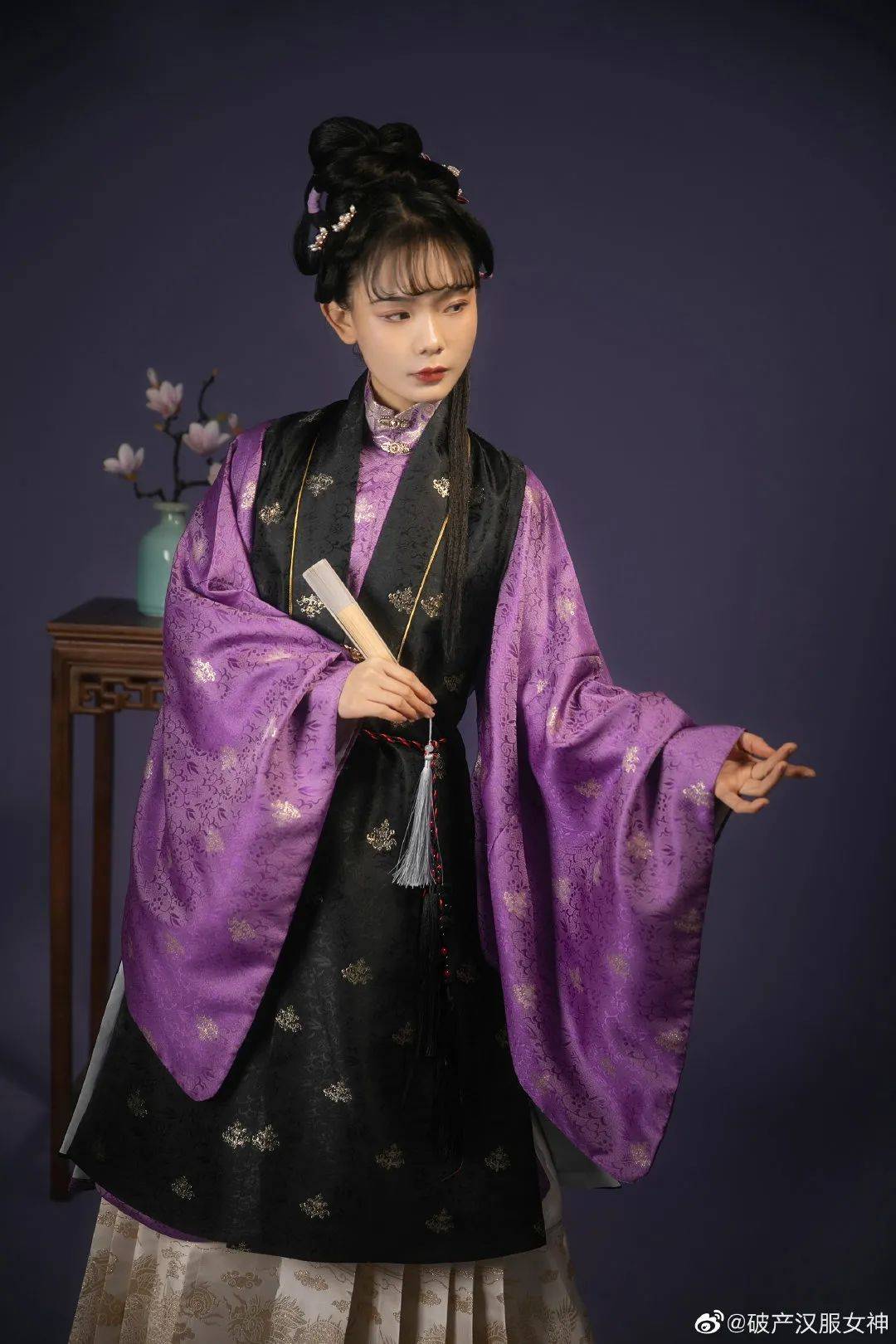 上新坞（杭州）科技有限公司因涉嫌传销被冻结2