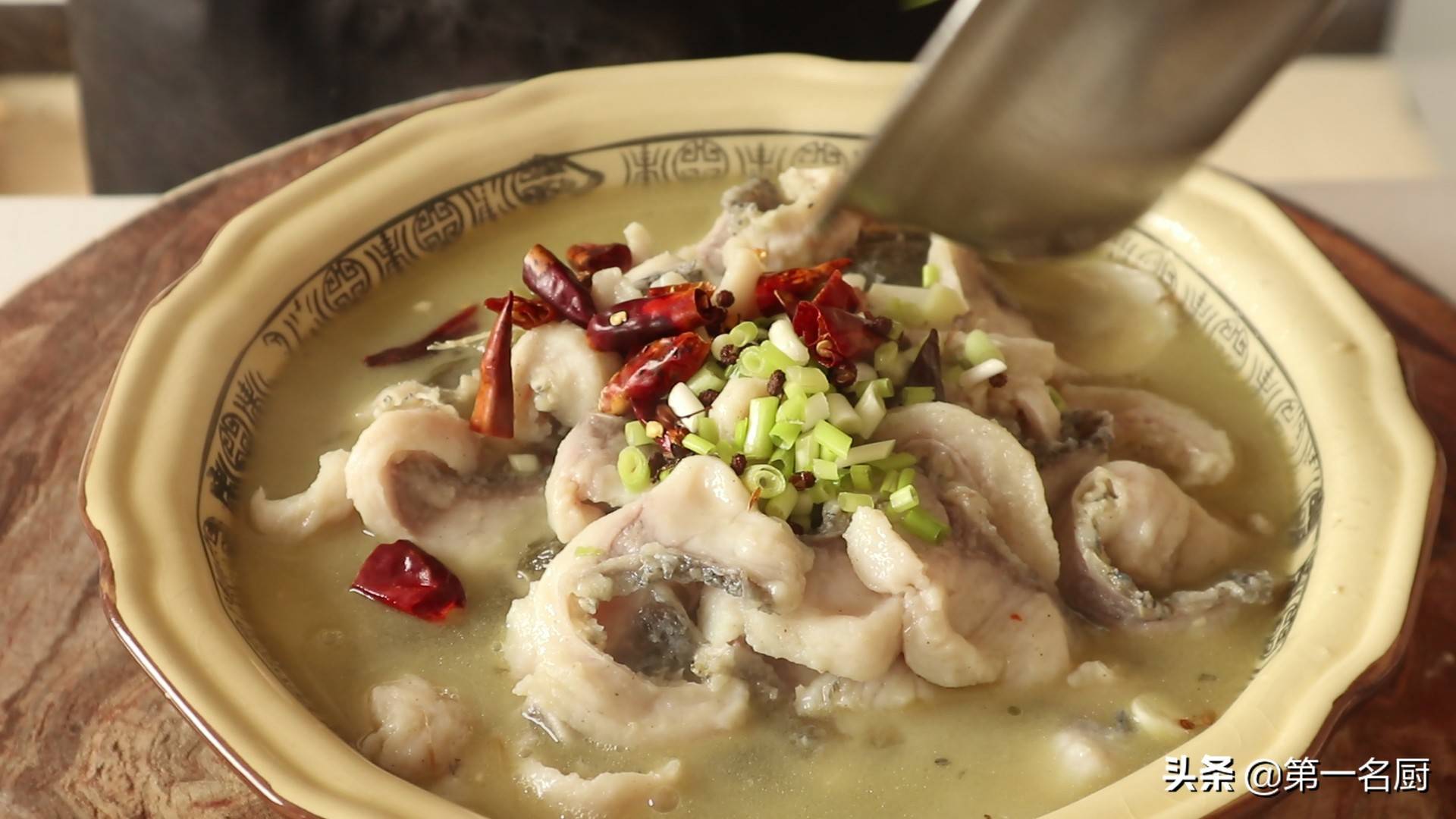 咋样做酸菜鱼最好吃 23981acb71ba4371822b0c4ee5db8e6d.jpeg