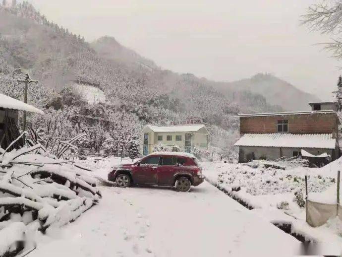 大雪山至联合红竹村交界处) 3,筠连镇双龙公路双田村段全封闭交通管制