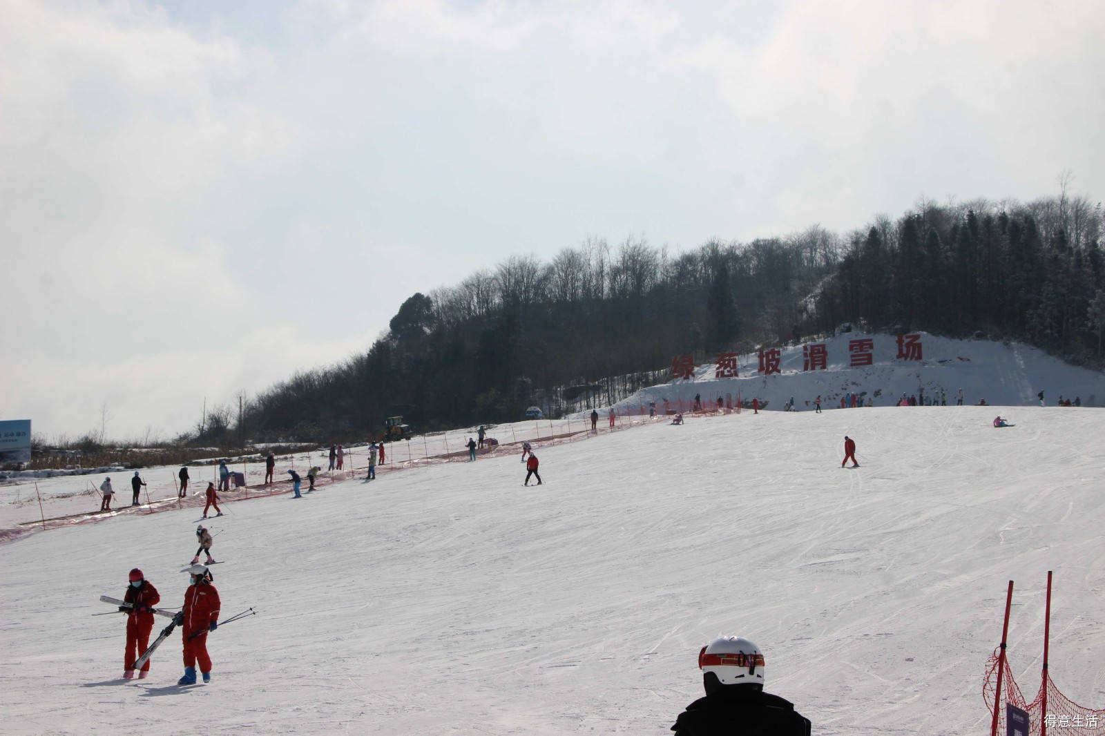 绿葱坡滑雪场太适合我这种滑雪小白了_恩施