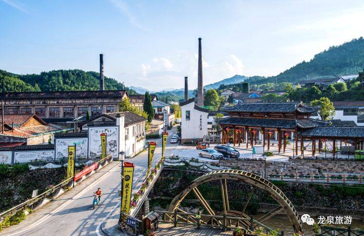 张有钢 摄龙泉青瓷小镇位于龙泉市上垟镇,核心区建设面积1.