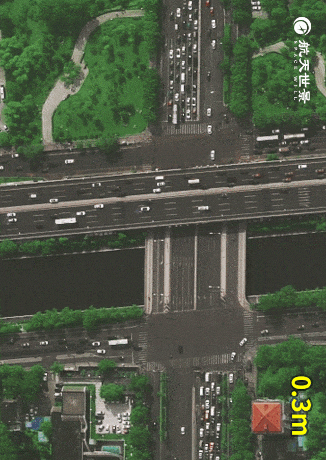 基于遥感影像对道路信息进行提取,如:  车道数量,中心线,边界线等,在