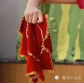 10分钟学会手绢舞!喜庆又热闹,春节必备