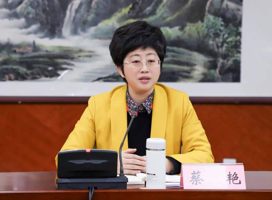 蔡艳在婺城区"十四五"规划纲要意见征求座谈会上强调:凝心聚力 共绘"