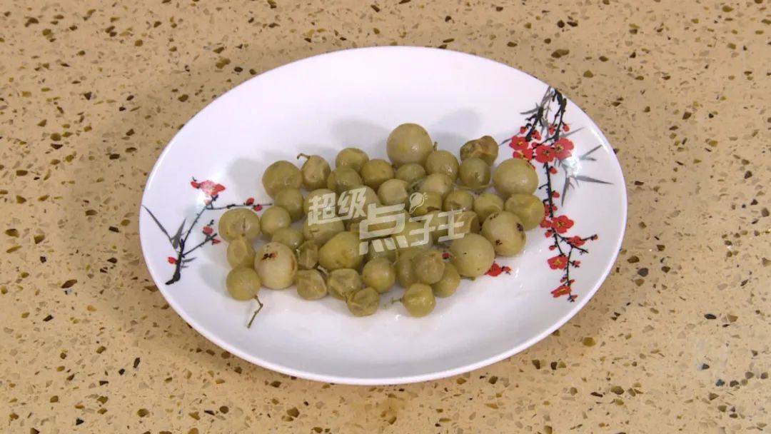 国潮新桂菜丨鸭胸肉酸香开胃的秘诀竟然和这种小果子有关