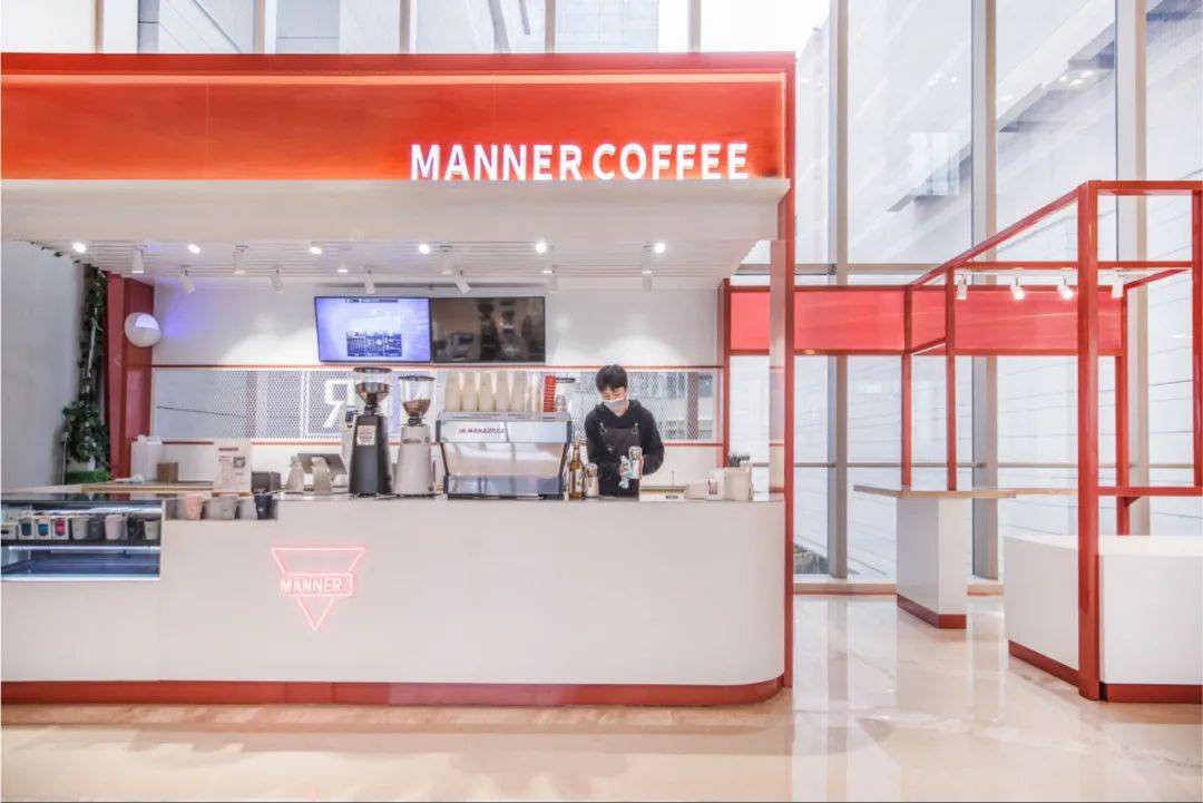 manner首家轻食餐厅空降环球金融中心! 国民咖啡之光"