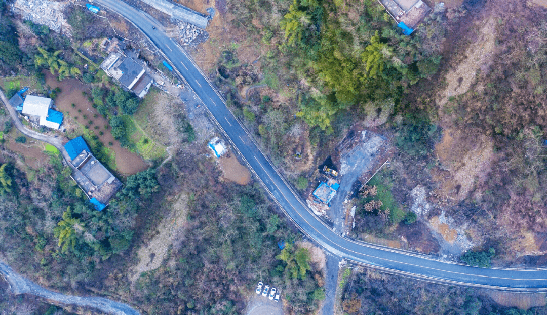 建始弓箭岩路恢复通行