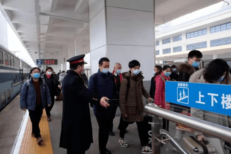 凤台南站 来自搜狐网