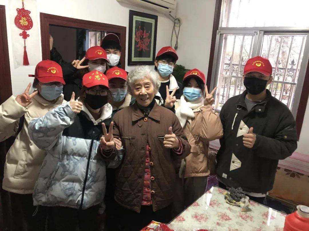 双桥街道|文苑社区开展"冬季送温暖,服务暖人心"行动