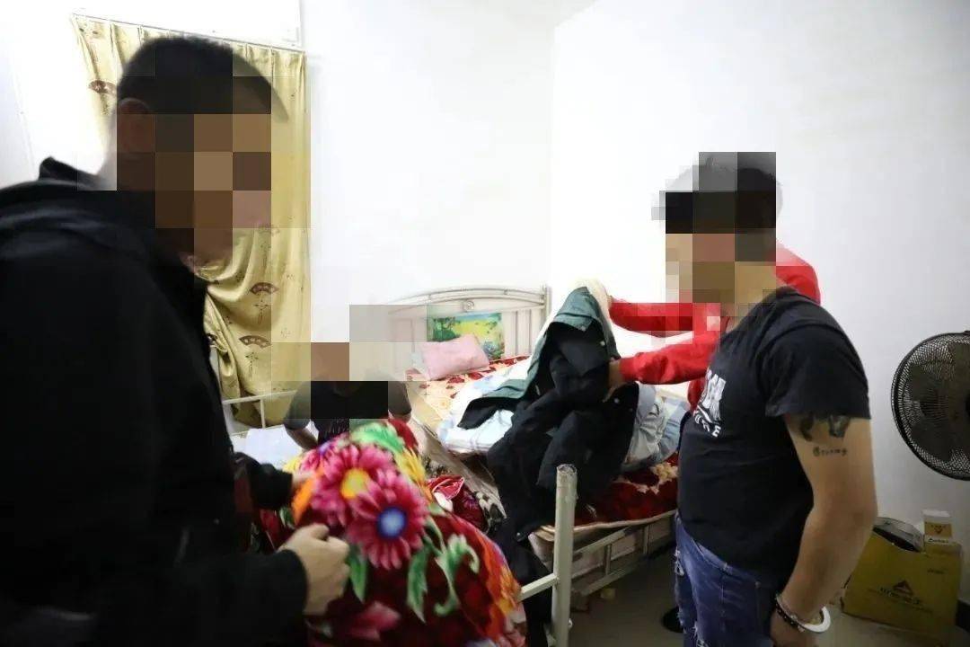 厉害阳春一赌场竟然被抢劫