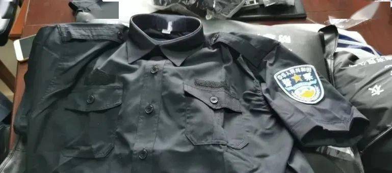 向非法制售军警制服违法犯罪亮剑_警服