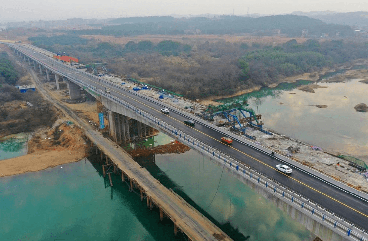 标志性工程,北起富塘街道五马归槽,经富塘街道富塘村,工业园工业大道