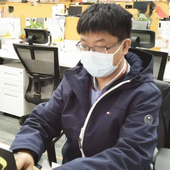 目前主要是负责侦图项目,通过基于传统数字图像处理技术与深度学习