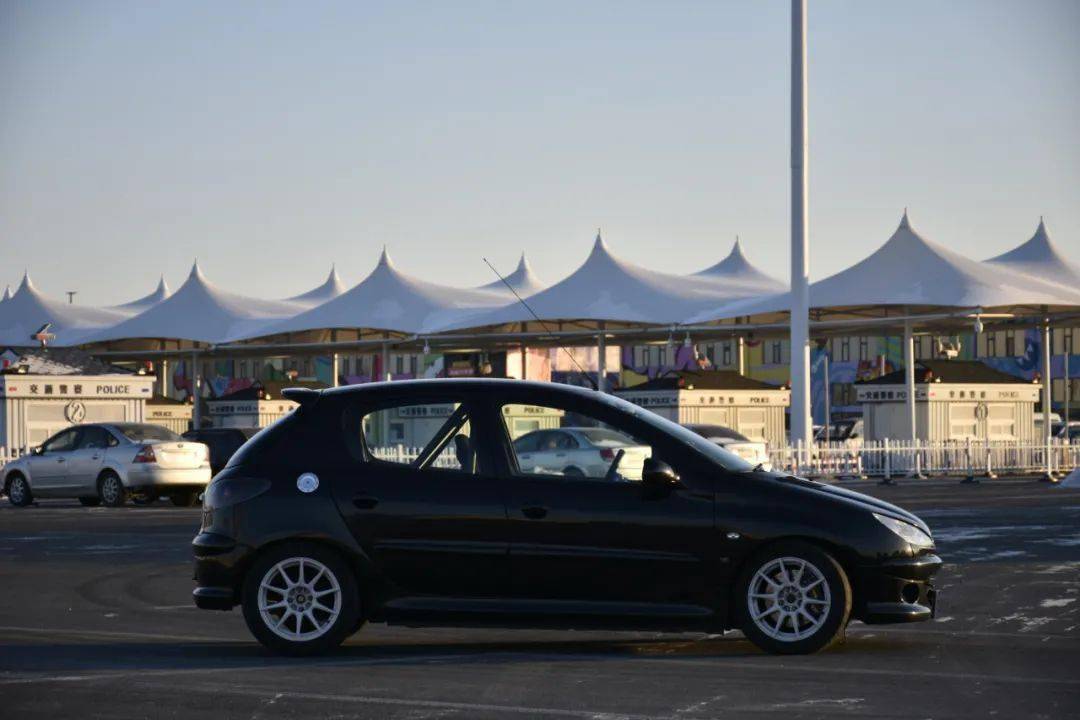 出售:标致206 v19赛车