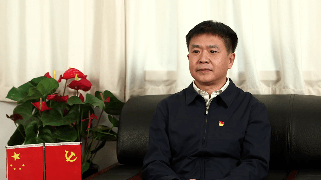 青海省委宣传部副部长龚波为建设富裕文明和谐美丽新青海作出新的更大