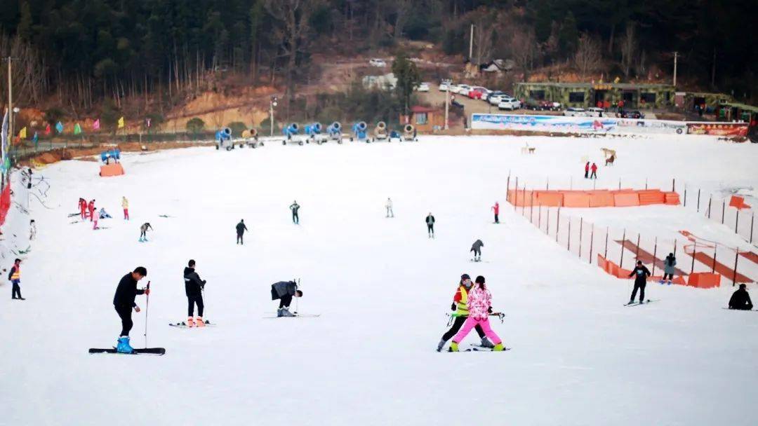 六安人的"速度与激情"._滑雪场