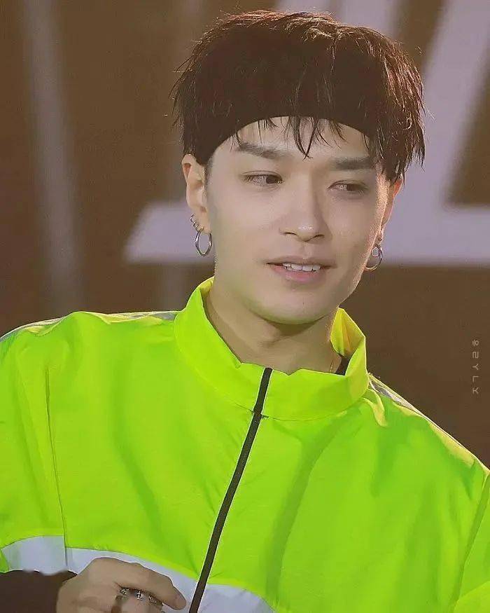 simon dominic