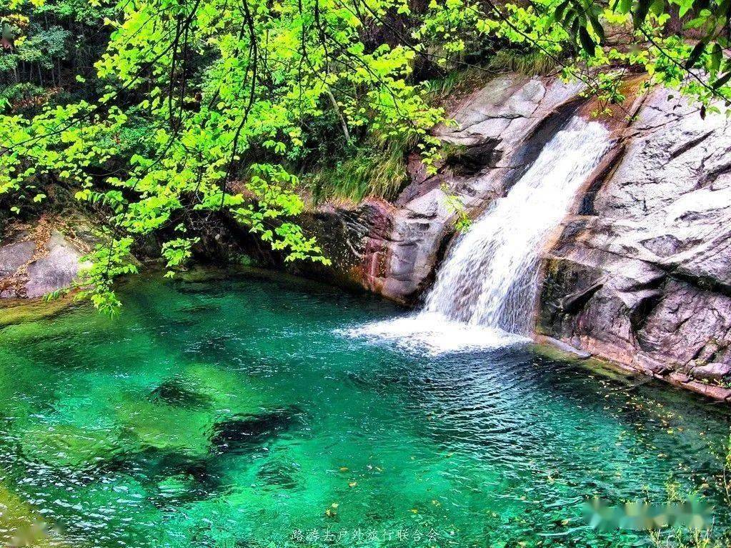 绵阳凤凰山：历史文化与休闲魅力，一山坳之美