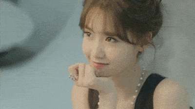 所以,这个时代,  会拍照就相当于拥有一笔隐形的财富,会拍照的人收入