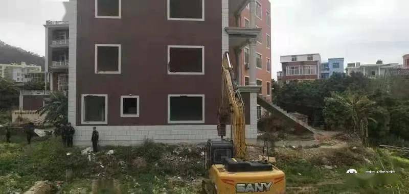 第一指挥部龙东片区第一拆!征迁工作正在稳步推进