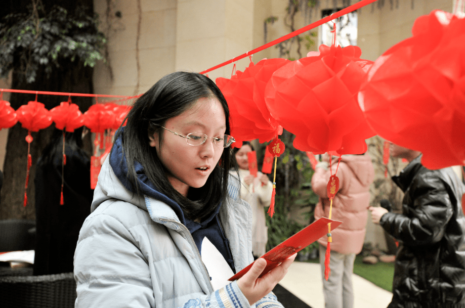 荣获一等奖;总部邓志勤,刘晓颖荣获二等奖;总部阮铮,资产公司邹逸飞