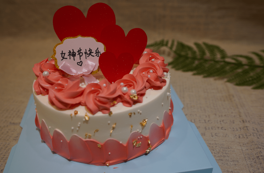 女神节最甜的主题蛋糕送给最爱的你