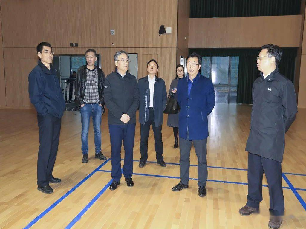 市体育局局长董浩一行深入调研体育产业集团并召开工作座谈会
