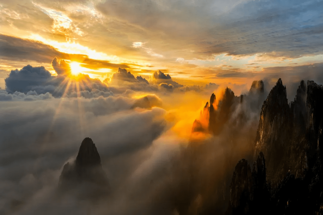 春游攻略 | 3天2晚行摄之旅,记录黄山的最美时节~_云海