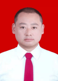 于2021年3月16日任命 陈跃为铅山县人民法院审判员,审判委员会委员