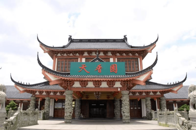 惊艳南昌!天香园首届恐龙萌宠动物表演旅游节开幕!门票免费送!