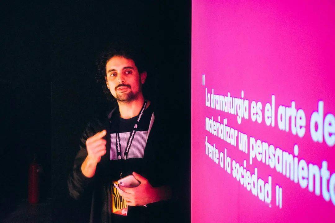 alejandro clavierartistic direction of teatro la plaza: chela de
