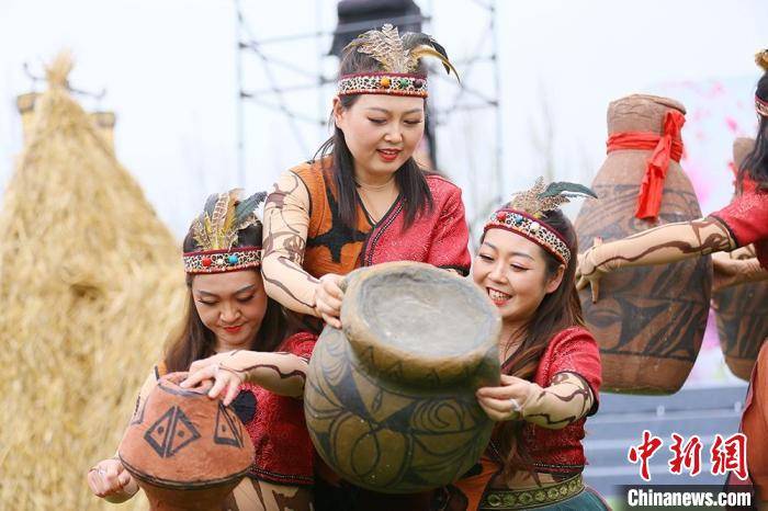 大地湾文化是华夏族先民在黄河流域创造的古老文明,是仰韶文化的来源