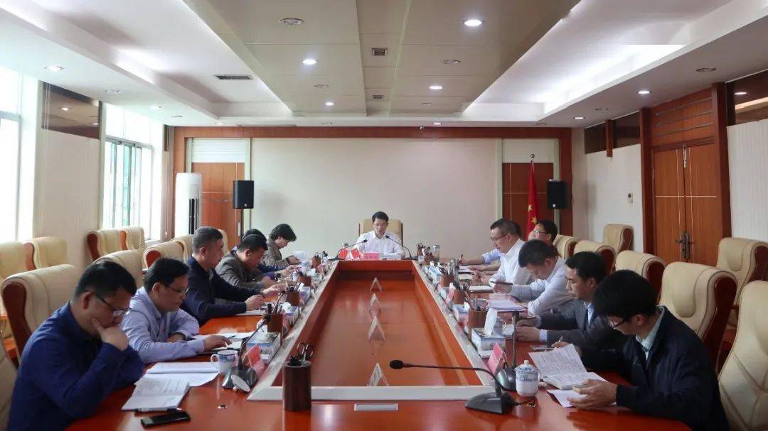 县乡换届工作领导小组会召开