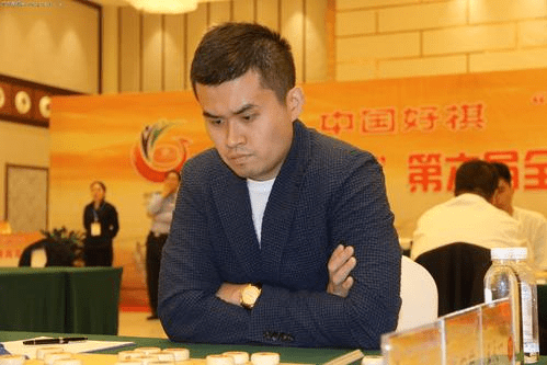 中国象棋特级大师王天一将在忻州古城弘文院1人挑战30高手