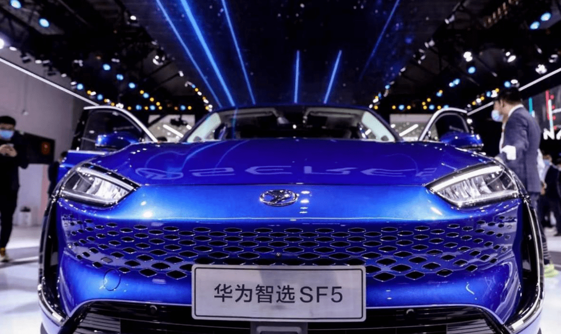 华为新车开启预定续航超过一千公里百里提速468秒5月交车
