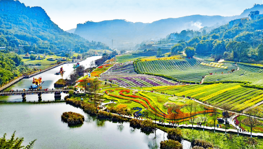 旅游资源的纳溪 天仙硐,花田酒地,凤凰湖 护国战争博物馆等多个景区