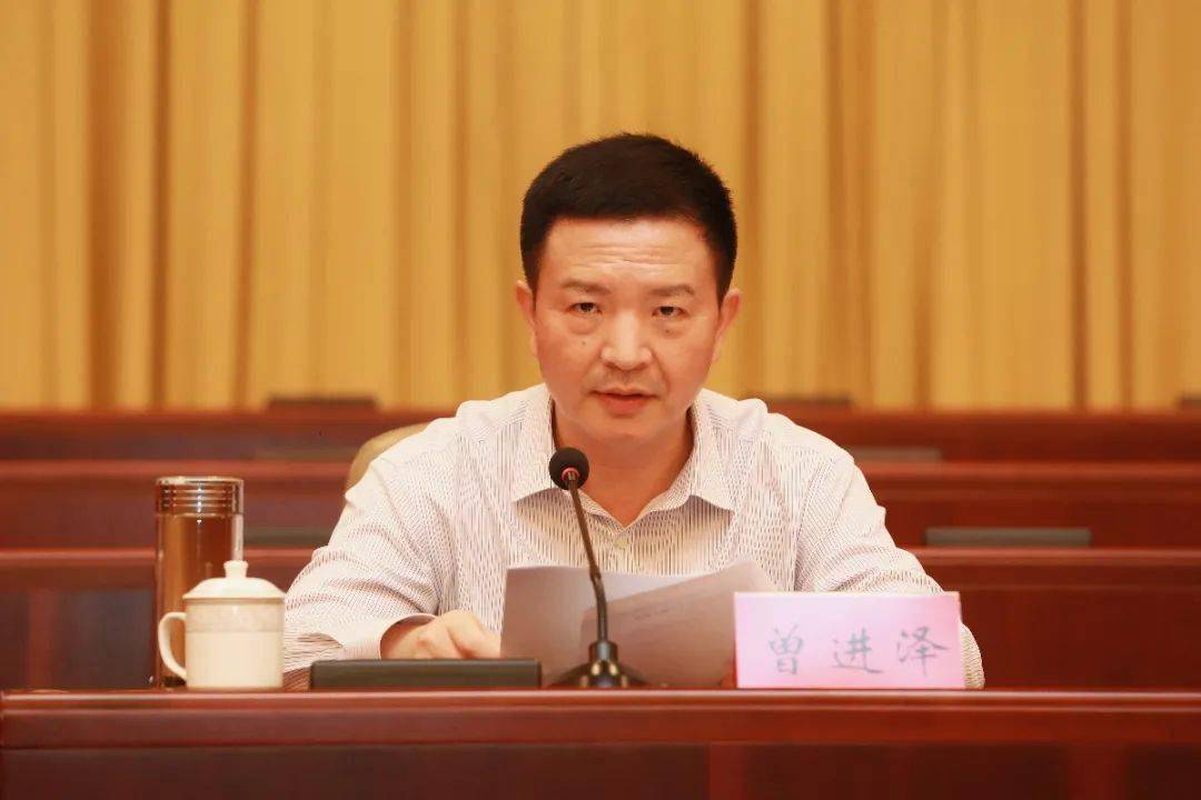 湛江今天的头条,属于"láo"给力的他们!