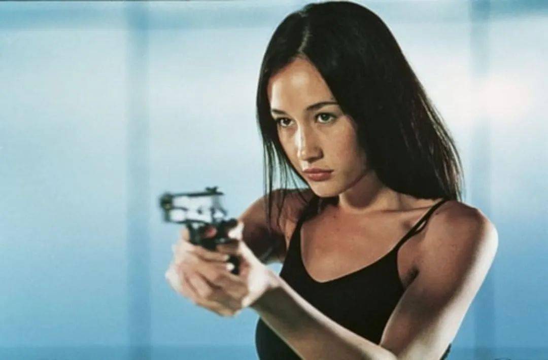 如今41岁的她再度有新电影上映,角色仍然是女杀手.